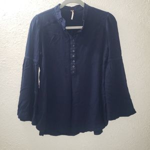 Free People Sz M Dark Navy Blue Henley Top Blouse Long Bell Sleeve Flowy Shirt